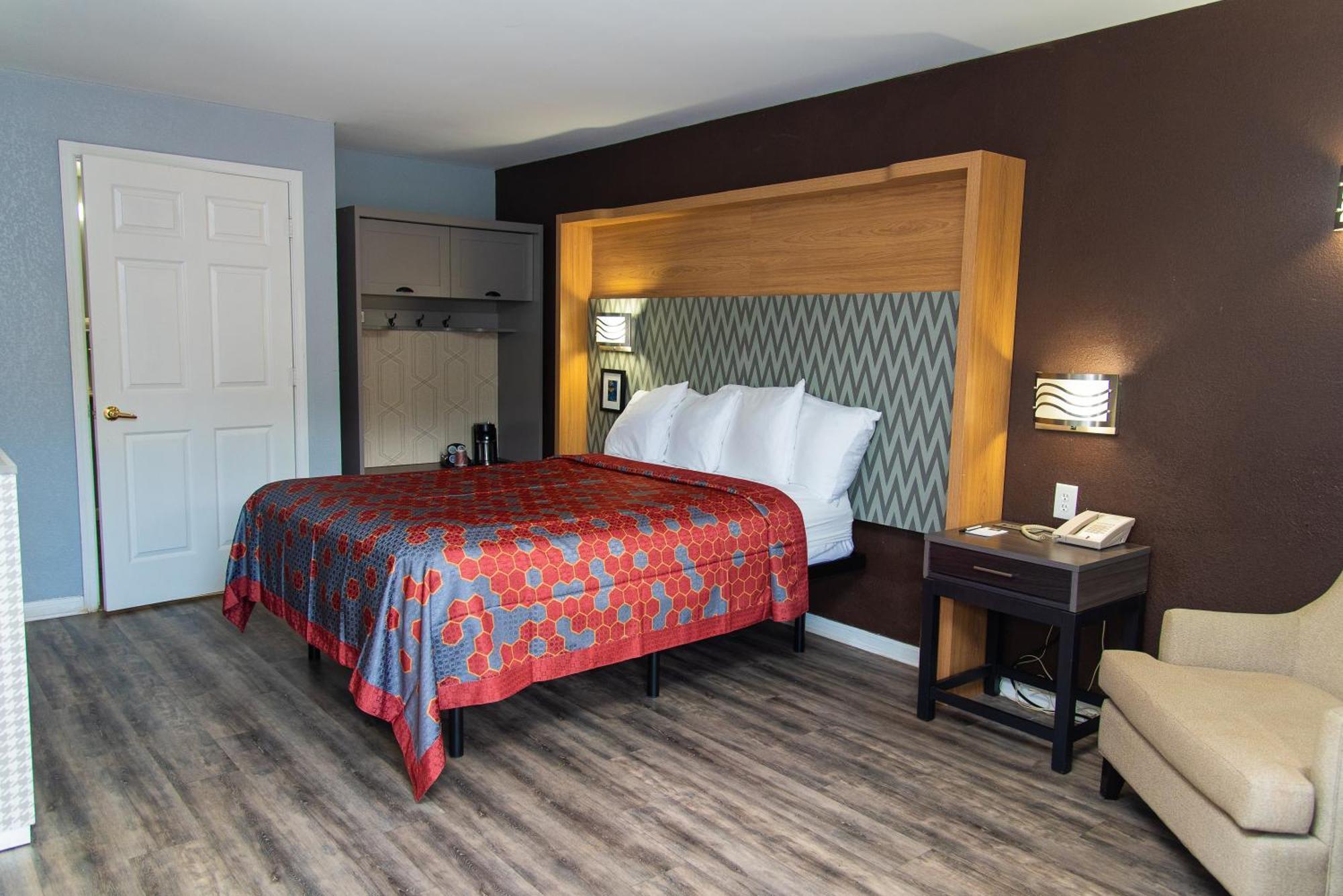 Columbus Inn And Suites Eksteriør bilde